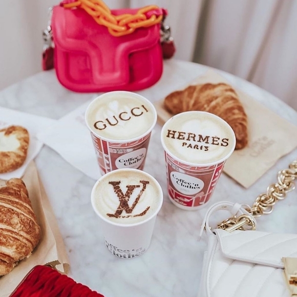 Meet your Posher, Crystal - Picture 3 of 6